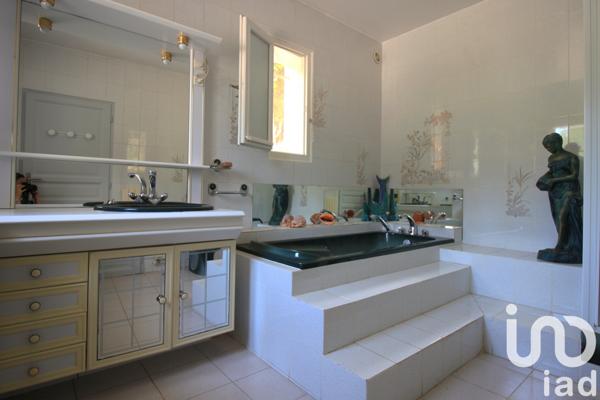 Maison à vendre 5 pièces 150 m² Auriol