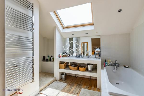 VENTE d’une Maison de famille 7 pièces (271,65 m²) à LIMONEST