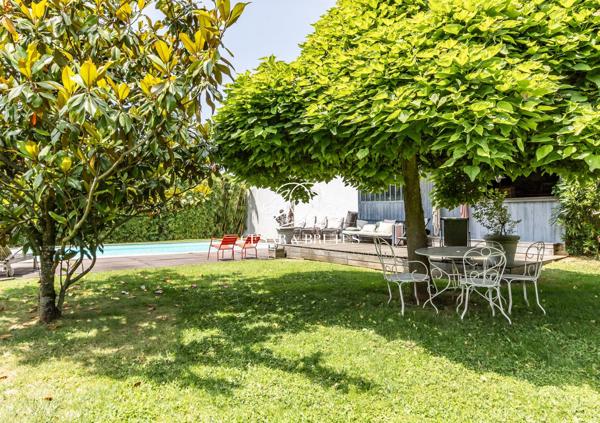 VENTE d’une Maison de famille 7 pièces (271,65 m²) à LIMONEST