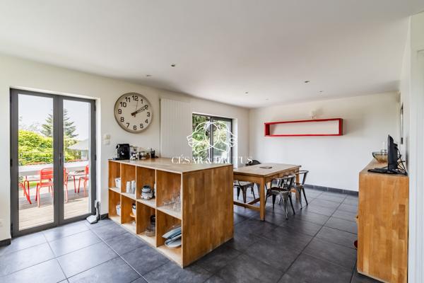 VENTE d’une Maison de famille 7 pièces (271,65 m²) à LIMONEST