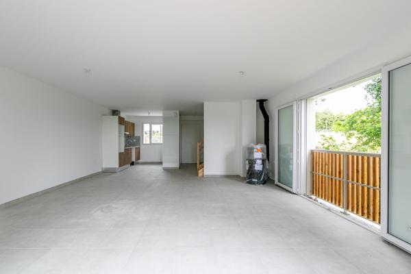 Maison avec jardin et garage