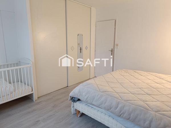 A JOSSE 8 minutes de St Vincent de Tyrosse ensemble immobilier composé de 2 maisons et d un appartement