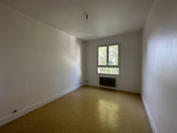 Coulommiers (77120) LOCATION F2 A COULOMMIERS VILLE HAUTE