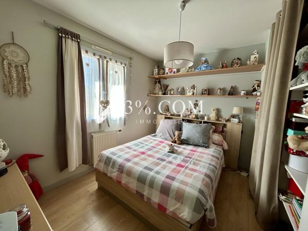 Maison 8 pièce(s) 6 chambre(s) 180 m²