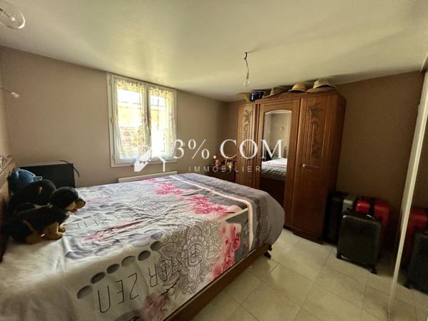 Maison 8 pièce(s) 6 chambre(s) 180 m²