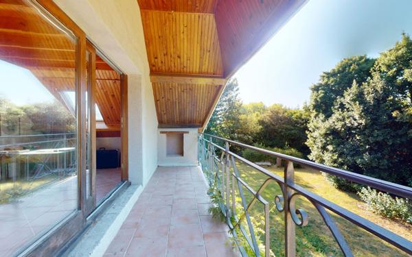 Maison à vendre    6 pièces •  Quettehou