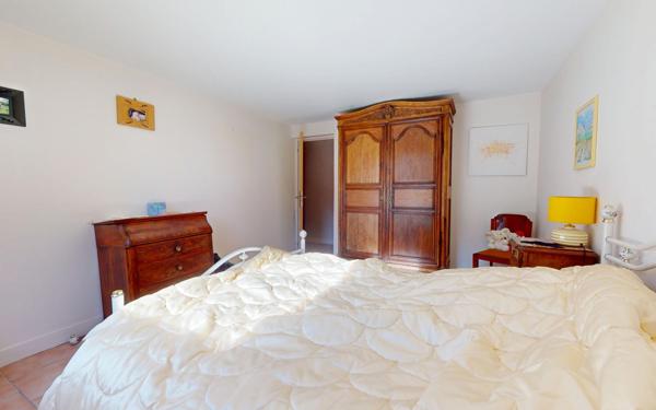 Maison à vendre    6 pièces •  Quettehou