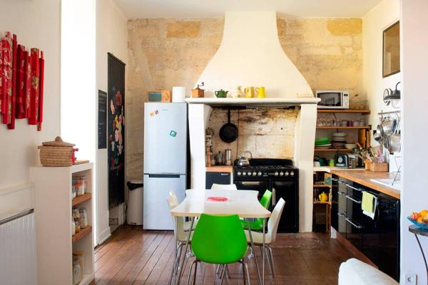 APPARTEMENT GRAND T3 QUARTIER CHARTRONS
