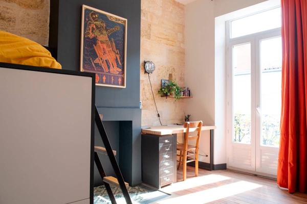 APPARTEMENT GRAND T3 QUARTIER CHARTRONS