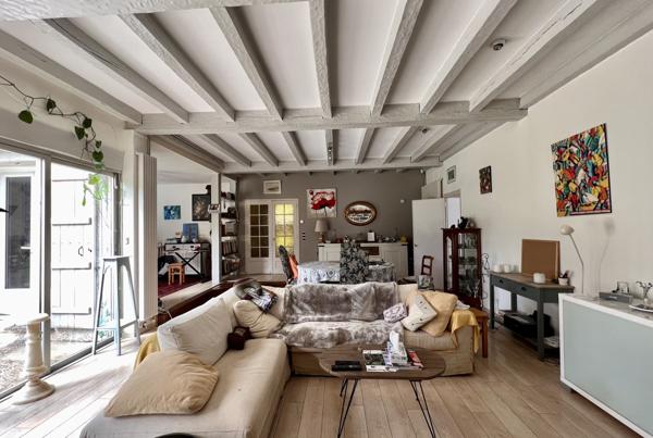 Neuvic (24190) Maison familiale de plain-pied avec grand jardin