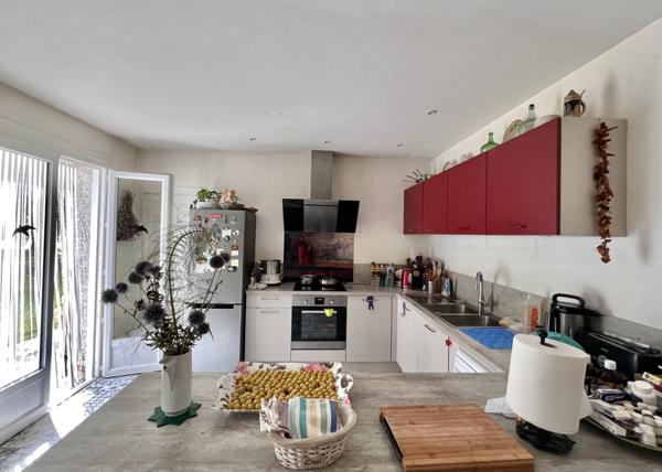 Neuvic (24190) Maison familiale de plain-pied avec grand jardin