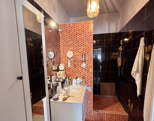 Neuvic (24190) Maison familiale de plain-pied avec grand jardin