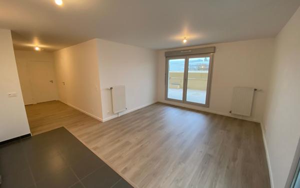 Appartement à vendre    3 pièces • 62 m2 Reims