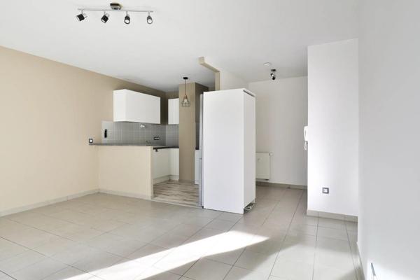 T2 avec grande terrasse sud