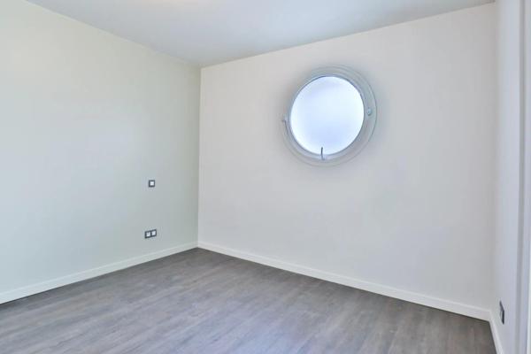 T2 avec grande terrasse sud