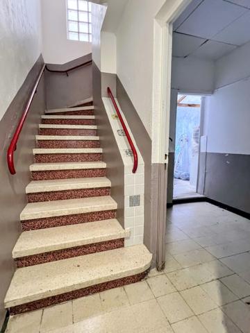 EXCLUSIVITE - PORT LA NOUVELLE - Appartement lumineux T2 de 37m2 rénové au coeur du village - DPE C