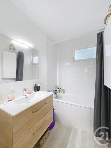 Appartement F2 à vendre  2 pièces - 50,81 m2 COMPIEGNE - 60