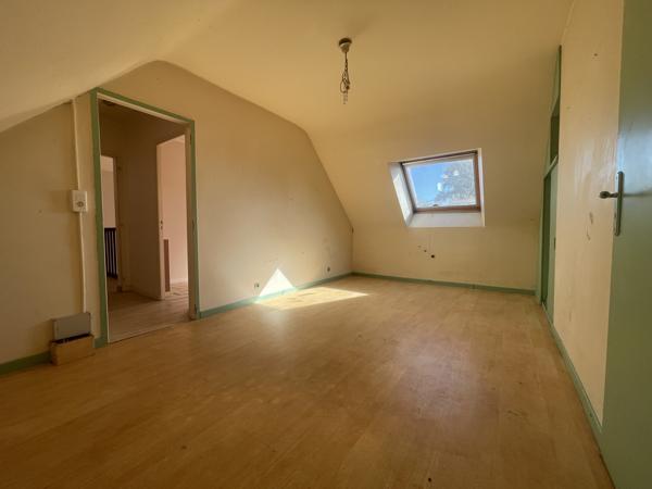 SAINT-LYPHARD – Maison 2 chambres avec terrain de 560 m² et dépendance