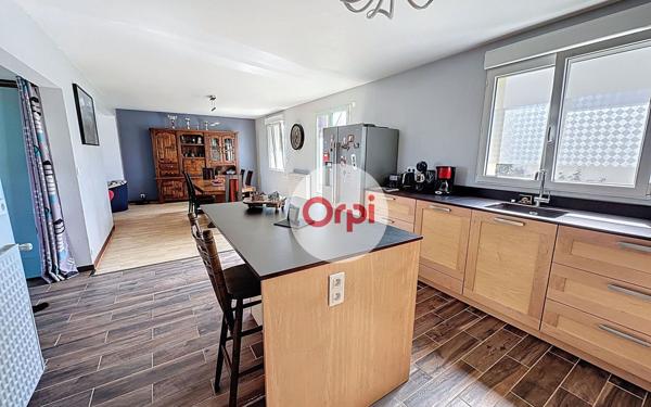 Maison à vendre    5 pièces •  Saint-Barnabé