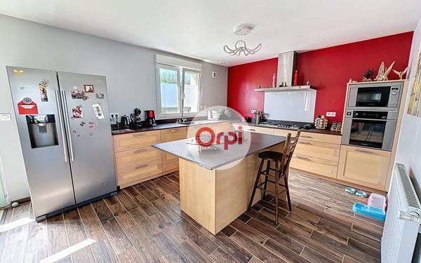 Maison à vendre    5 pièces •  Saint-Barnabé