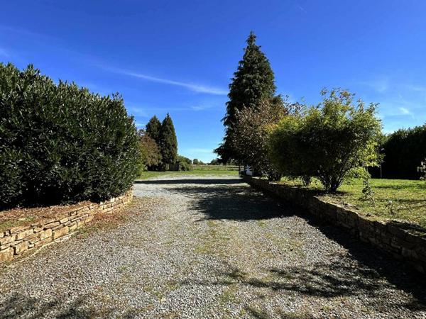 Maison Thiviers 5 pièce(s) 115 m2