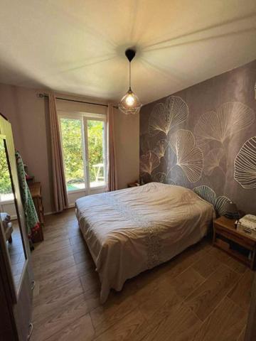 Maison Thiviers 5 pièce(s) 115 m2