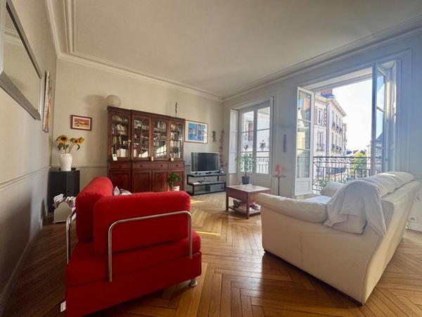 Appartement ancien de caractère , Nantes 3 pièce(s) 89m2