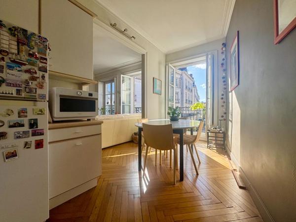 Appartement ancien de caractère , Nantes 3 pièce(s) 89m2