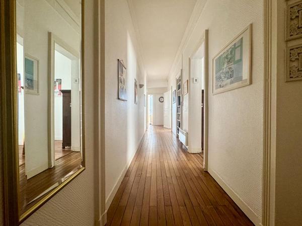 Appartement ancien de caractère , Nantes 3 pièce(s) 89m2
