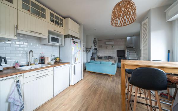 Maison à vendre    3 pièces •  Biscarrosse