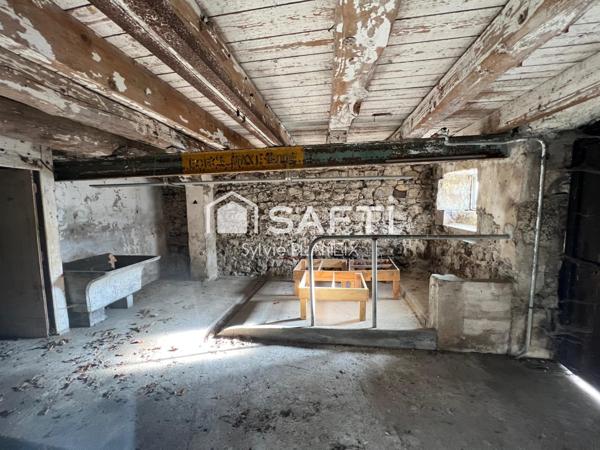 Grange idéalement bien située !