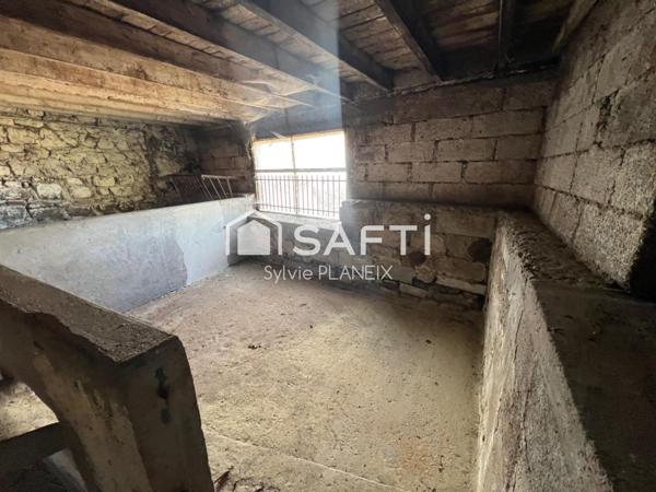 Grange idéalement bien située !