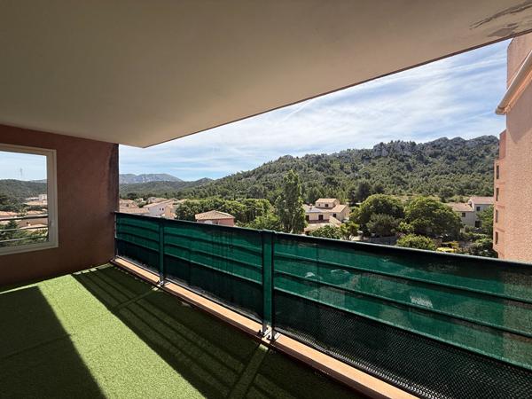 Appartement à louer 1 500 € CC Marseille 4 p 80 m² DPE D