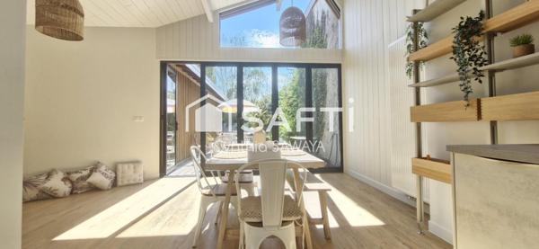 Grande maison lumineuse au coeur de la Teste, avec 2 belles terrasses et piscine chauffée