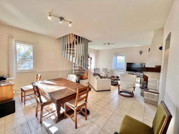 MAISON DE CARACTERE CHEMIN DE SAINT JACQUES DE COMPOSTELLE