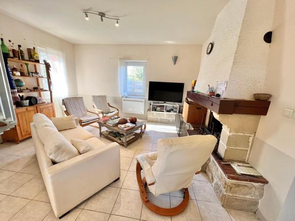 MAISON DE CARACTERE CHEMIN DE SAINT JACQUES DE COMPOSTELLE