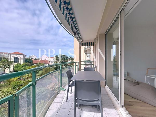 Biarrtiz centre-Appartement, 2 pièces avec terrasse calme et lumineux, BIARRITZ