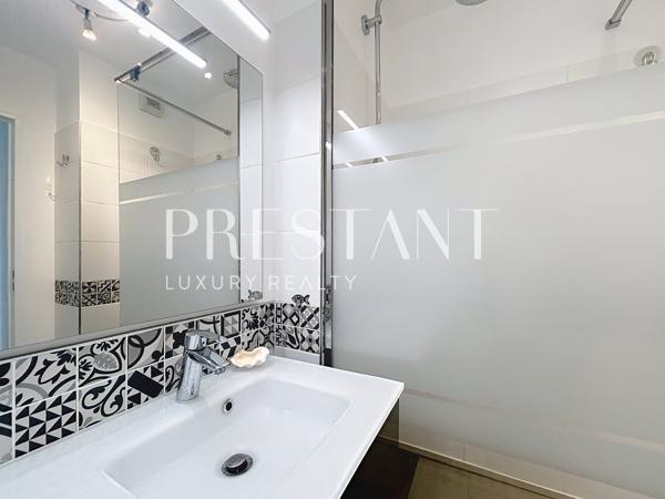 Biarrtiz centre-Appartement, 2 pièces avec terrasse calme et lumineux, BIARRITZ