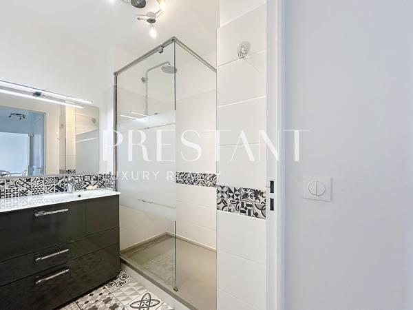 Biarrtiz centre-Appartement, 2 pièces avec terrasse calme et lumineux, BIARRITZ