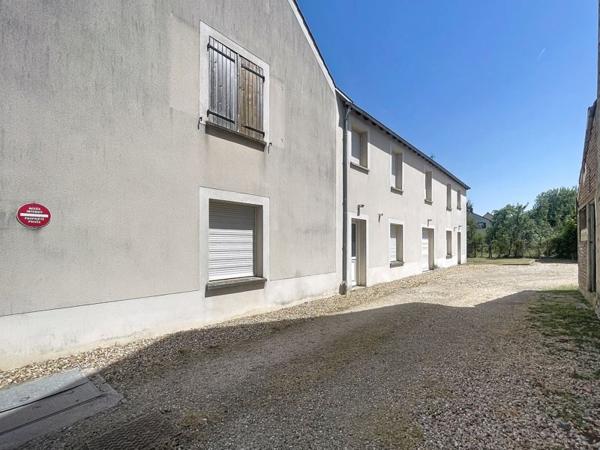 Immeuble 720 000 € Coignières 303 m² DPE D