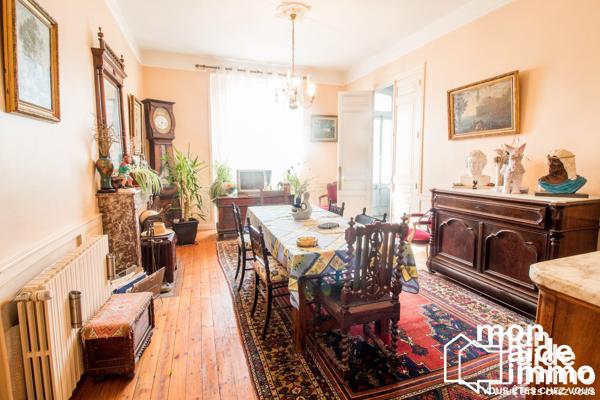Vaste maison de charme sur parc de 1,1 hectares