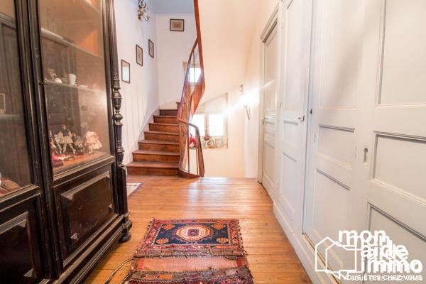 Vaste maison de charme sur parc de 1,1 hectares