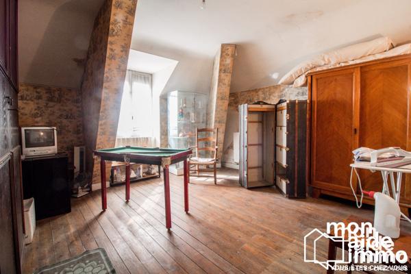 Vaste maison de charme sur parc de 1,1 hectares