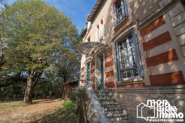Vaste maison de charme sur parc de 1,1 hectares