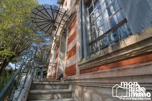 Vaste maison de charme sur parc de 1,1 hectares