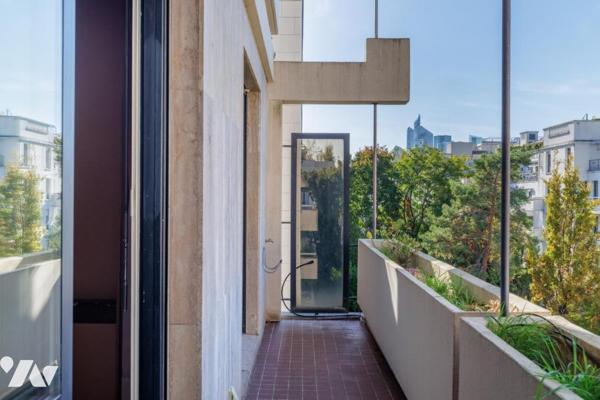 NEUILLY SAUSSAYE 6P avec BALCONS/TERRASSES ETAGE ELEVE.