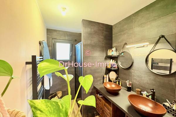 Maison à vendre 4 pièces de 197 m²