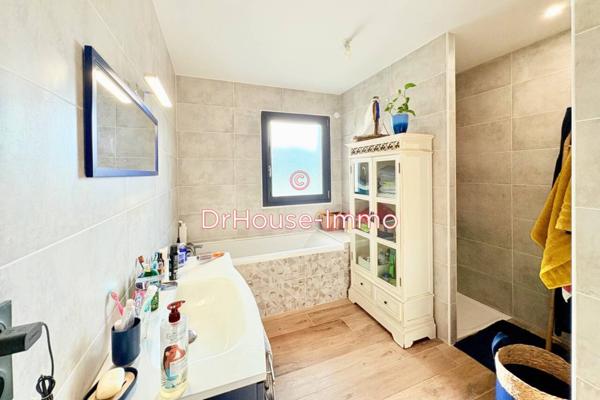 Maison à vendre 4 pièces de 197 m²