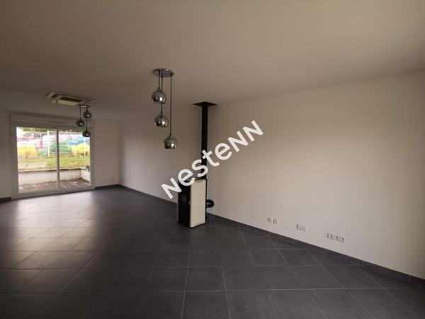 JARVILLE-LA-MALGRAGE - MAISON / LOCAL COMMERCIAL & ARTISANAL DE 190 m²