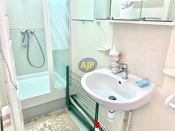 Location appartement Paris 14eme : 1 240 € - AJP Immobilier Paris 15 - Agence Grenelle